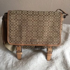 Coach crossbody messenger bag